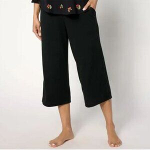 Cuddl Duds Modern Jersey Knit Cropped Pants-Black-Medium